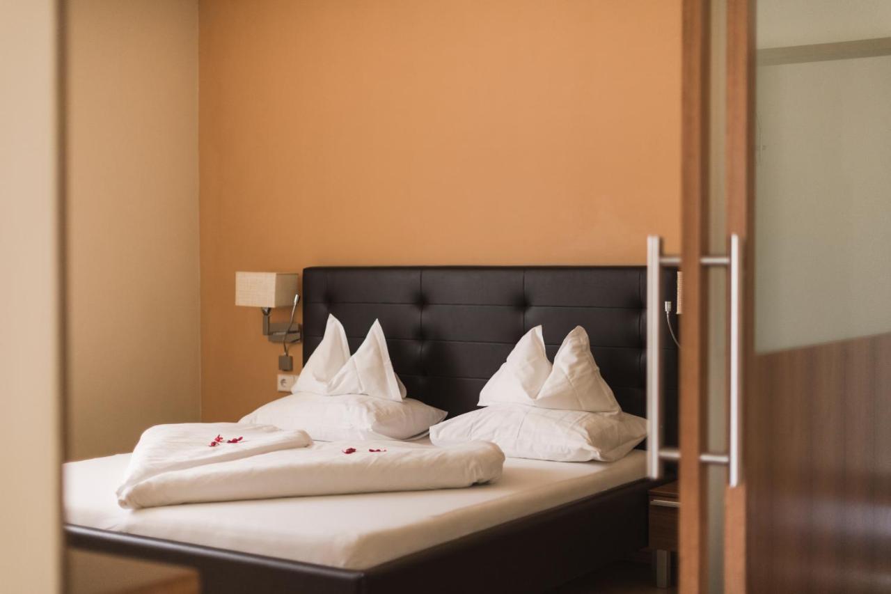 Hotel Residence Pernhof Termeno Εξωτερικό φωτογραφία