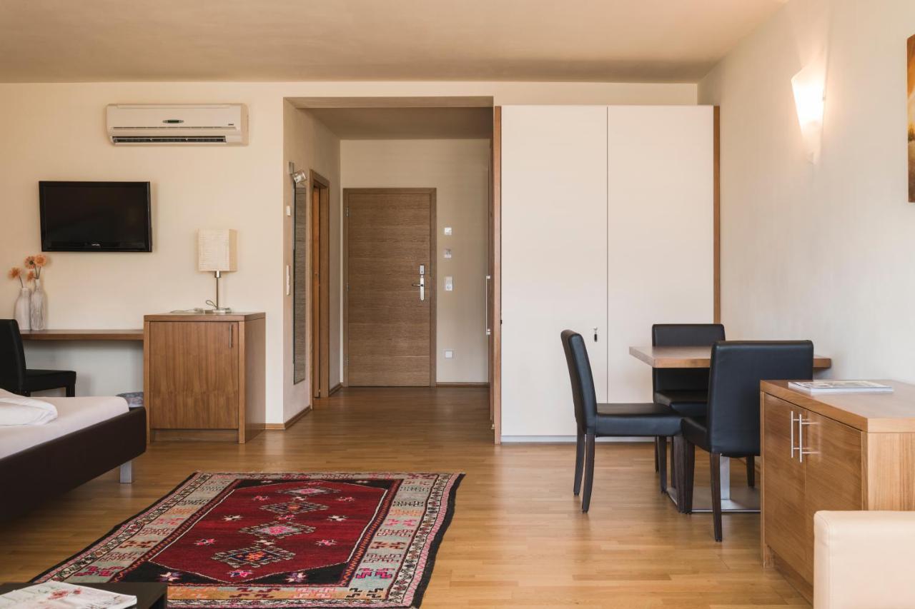 Hotel Residence Pernhof Termeno Εξωτερικό φωτογραφία